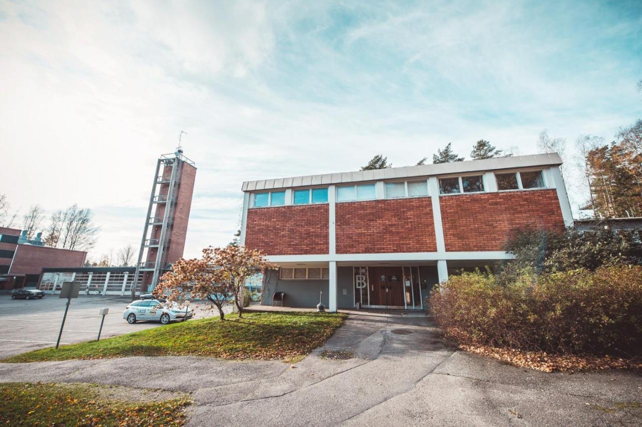 Forenom Hostel Espoo Otaniemi Exterior photo